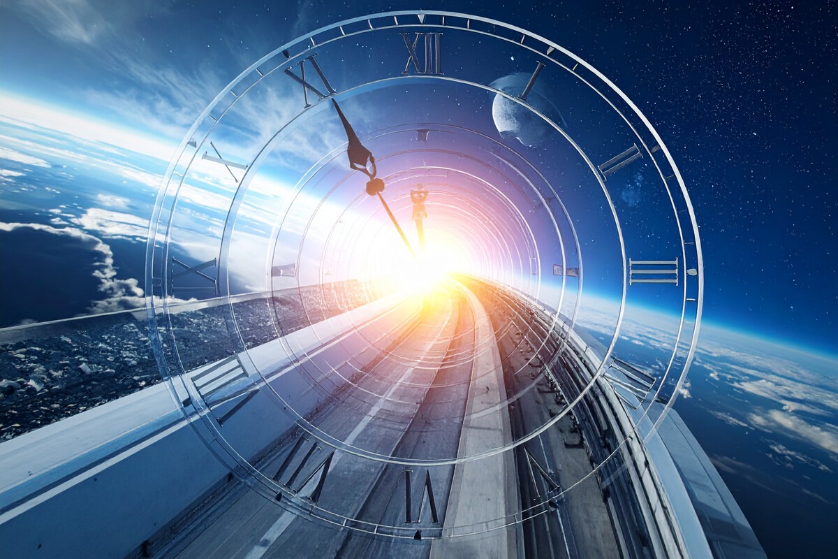 The Weird Physics of Time Travel Explained Simply